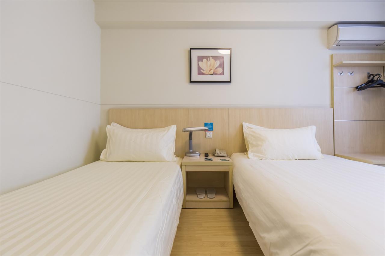 Jinjiang Inn Longyan Wanda Plaza Екстериор снимка