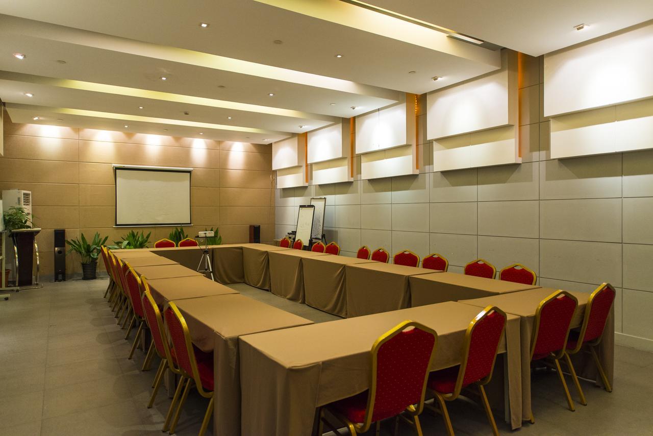 Jinjiang Inn Longyan Wanda Plaza Екстериор снимка